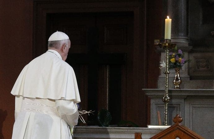 ‘Elitist, clericalist’ Church allows abuse to thrive, Pope says
